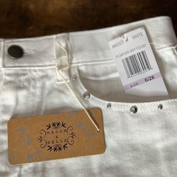 Mason & Belle Ardette Raw Hem Silver Studded Denim Shorts in White. Size 6. NWT! - Picture 12 of 15